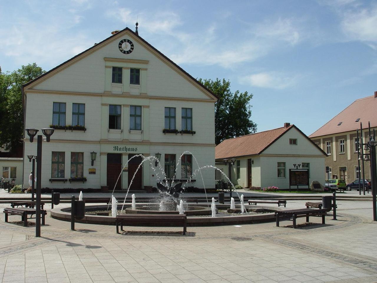 Wolfshotel am Arendsee Arendsee  Exterior foto